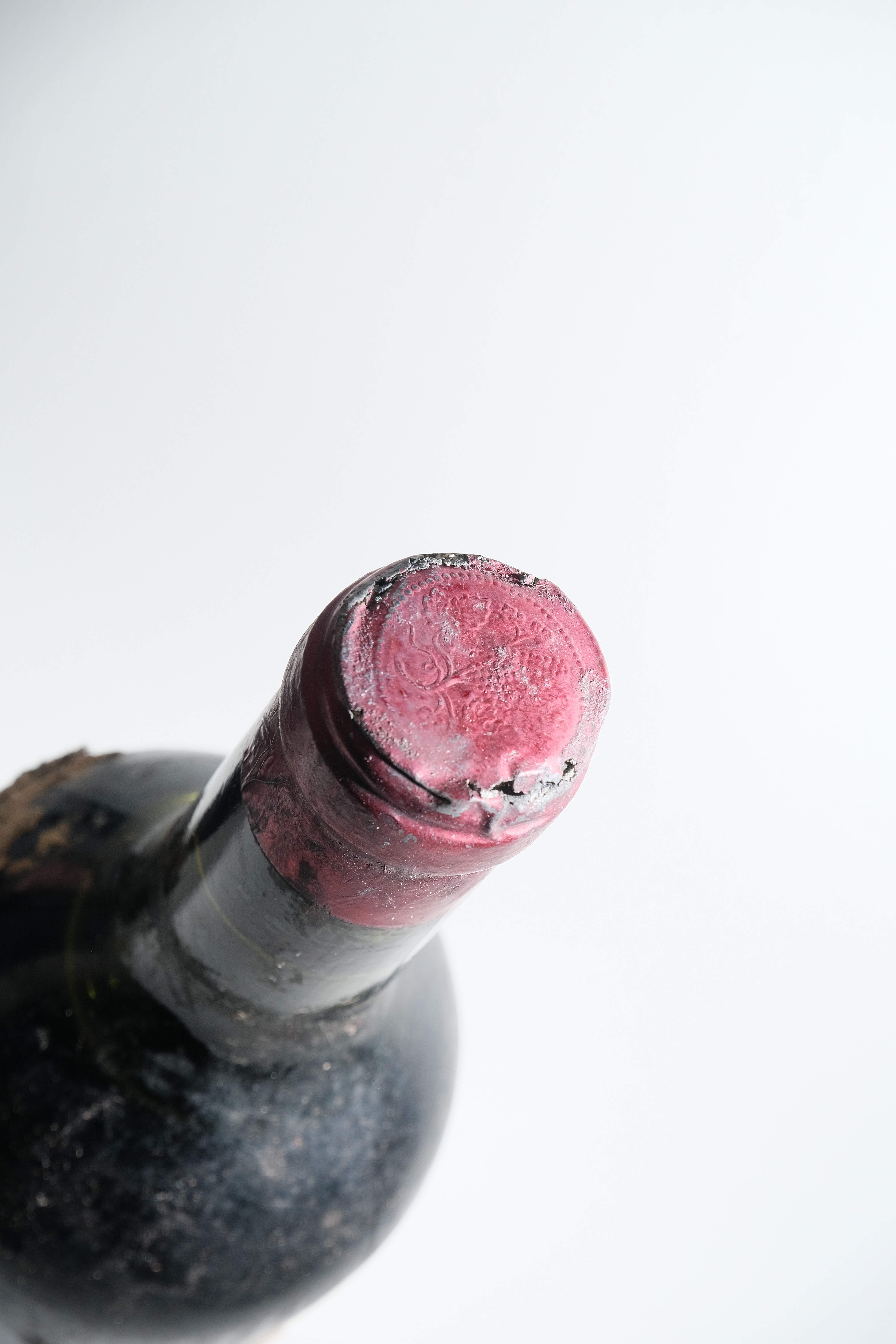 Château Latour 1940 - Thumbnail 3